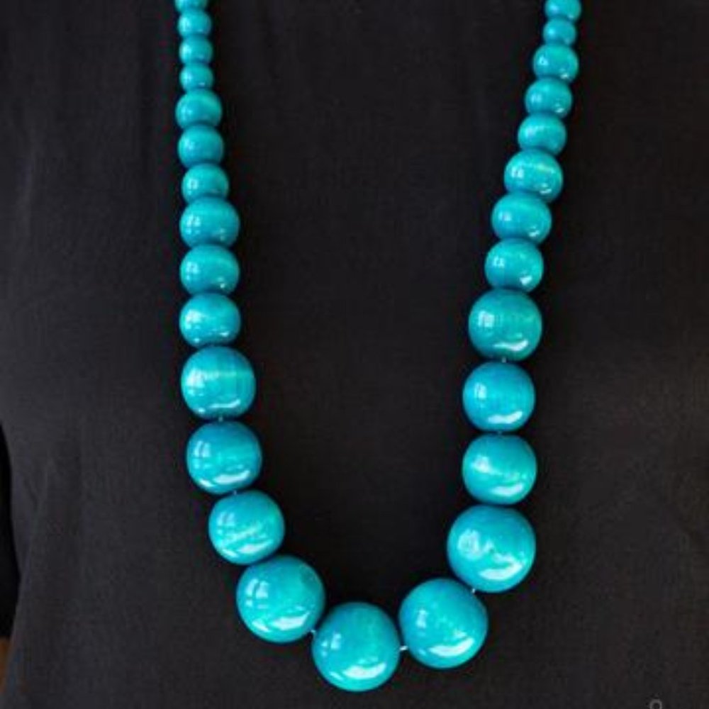 Effortlessly Everglades - Blue Wooden - Necklace & Earrings